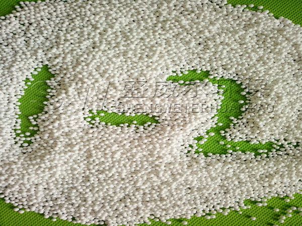 雨天如何儲(chǔ)存運(yùn)輸活性氧化鋁